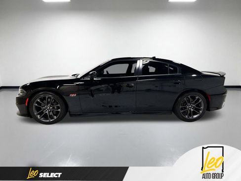 Used 2023 Dodge Charger Scat Pack w/ Plus Group RWD image 11
