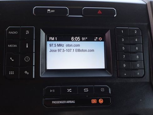 Used 2022 Ford F250 XL w/ Power Equipment Group image 33