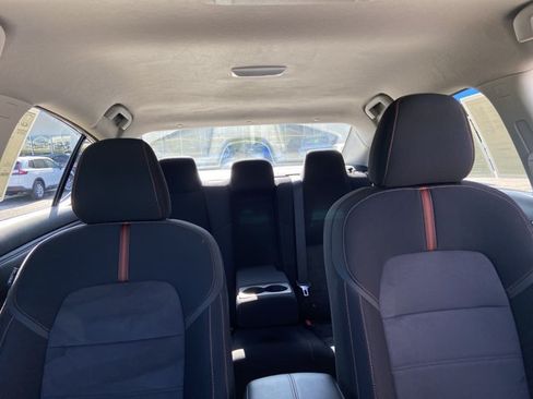 Used 2023 Nissan Sentra SR w/ Electronics Package FWD image 19