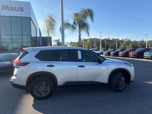 Certified 2025 Nissan Rogue S image 8