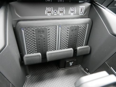 New 2026 RAM 1500 Limited image 16