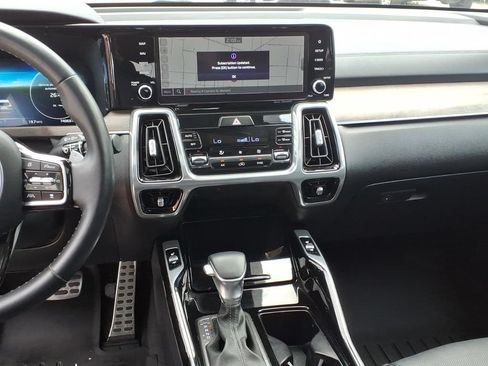 Used 2023 Kia Sorento SX Prestige AWD/4WD image 14
