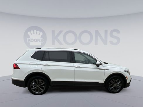 Used 2022 Volkswagen Tiguan SE image 8