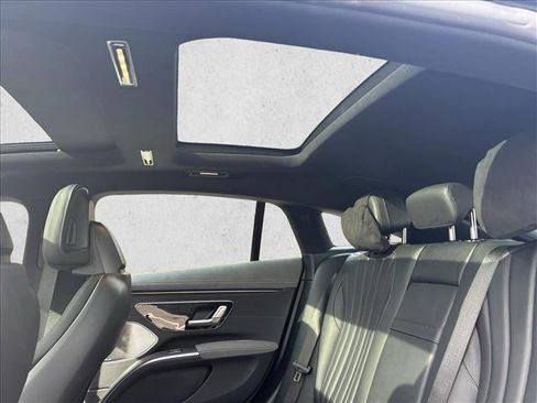 Certified 2022 Mercedes-Benz EQS 580 EQS 580 image 15