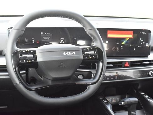 New 2026 Kia Sorento EX AWD/4WD image 21