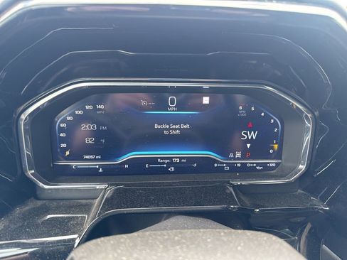 Used 2023 Chevrolet Silverado 1500 LTZ AWD/4WD image 7