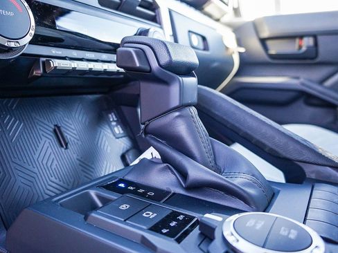 New 2026 Toyota Tacoma SR5 image 28