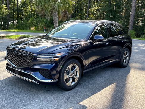 New 2026 Genesis GV70 2.5T image 3