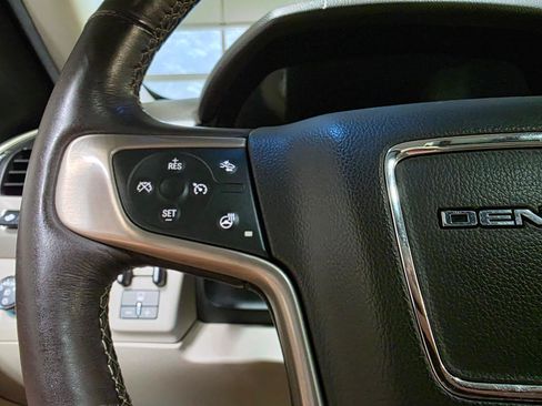Used 2017 GMC Yukon XL Denali w/ Open Road Package AWD/4WD image 36