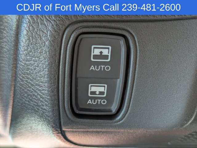 New 2026 Jeep Wrangler Unlimited Sahara w/ Whitecap Package AWD/4WD image 10