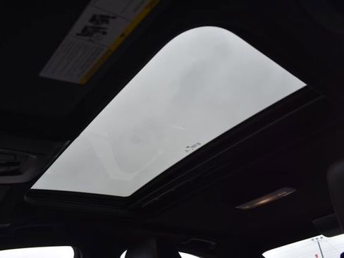 Used 2016 BMW 328i xDrive Sedan w/ Technology Package image 38