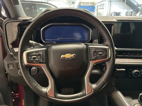 Used 2024 Chevrolet Silverado 1500 LTZ w/ Z71 Off-Road Package image 17