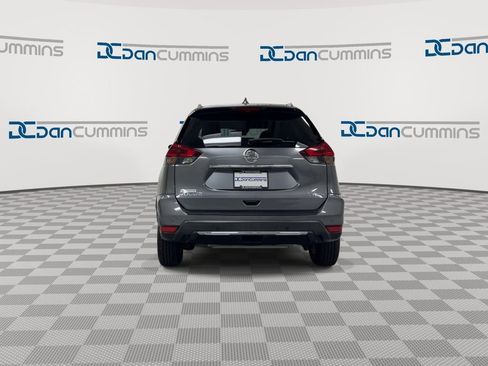 Used 2020 Nissan Rogue SV AWD/4WD image 7
