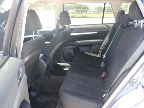 Used 2013 Subaru Outback 2.5i Premium w/ Popular Pkg 1B AWD/4WD image 14