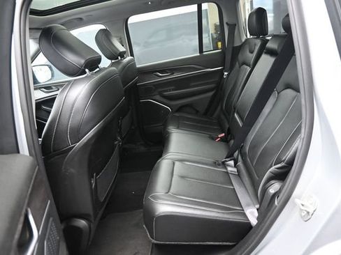 Used 2024 Jeep Grand Cherokee Limited 4xe AWD/4WD image 35