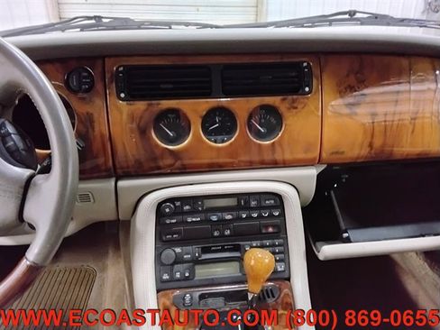 Used 1998 Jaguar XK8 Convertible image 13