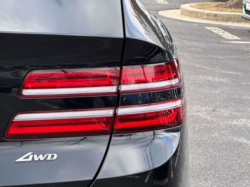Used 2024 Genesis GV80 2.5T image 9