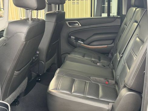 Used 2019 GMC Yukon XL Denali w/ Open Road Package AWD/4WD image 14