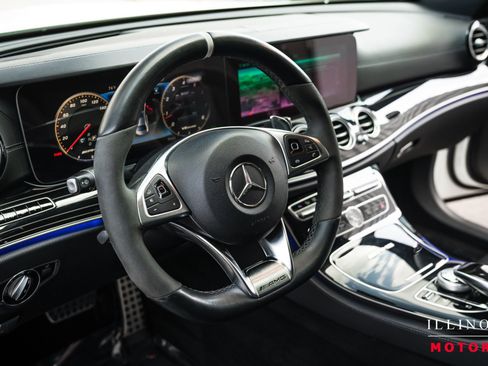Used 2018 Mercedes-Benz E 63 AMG S image 21