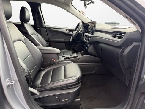 Used 2024 Ford Escape Platinum image 15