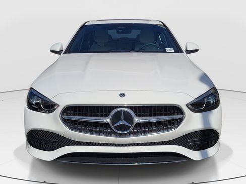 Used 2024 Mercedes-Benz C 300 Sedan image 2