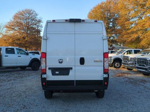 New 2024 RAM ProMaster 1500 w/ Convenience Group image 4