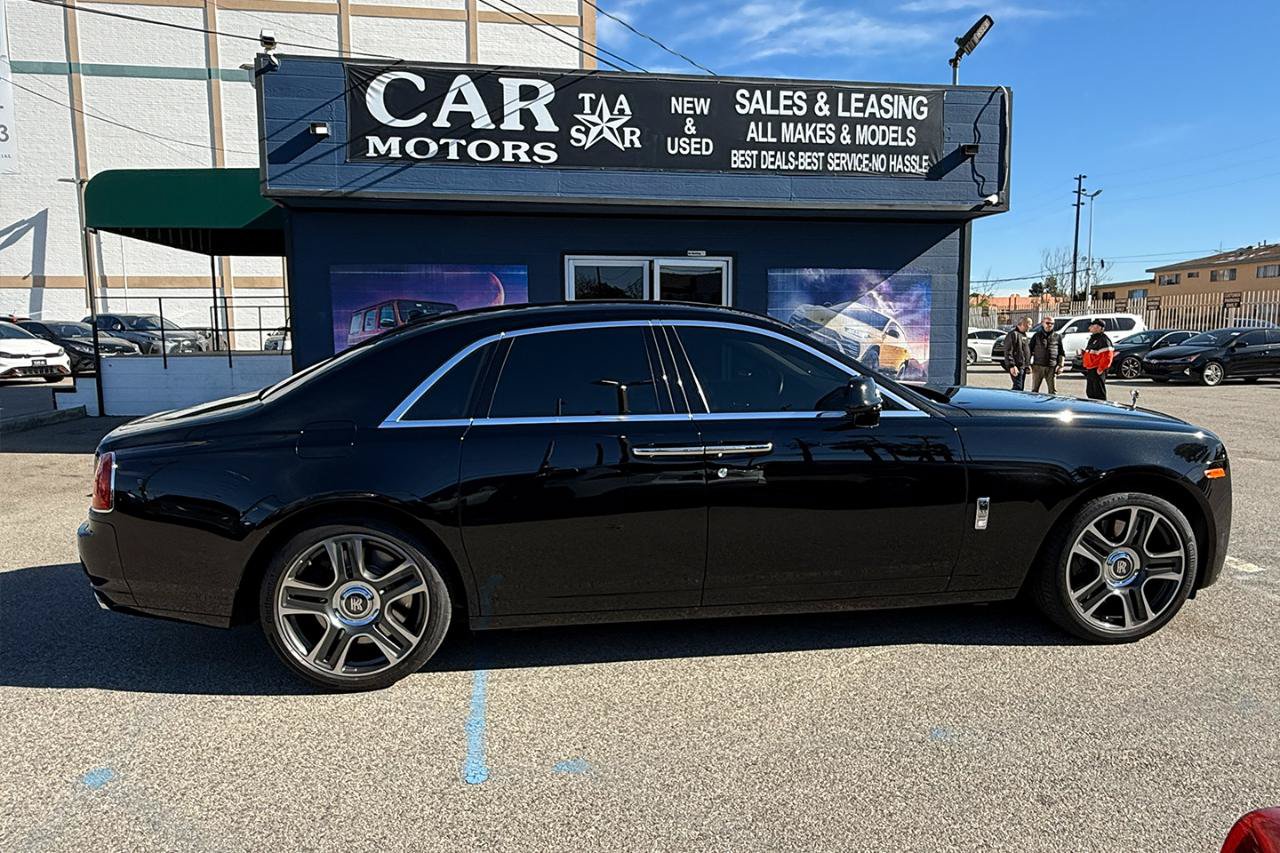Used 2016 Rolls-Royce Ghost RWD image 6