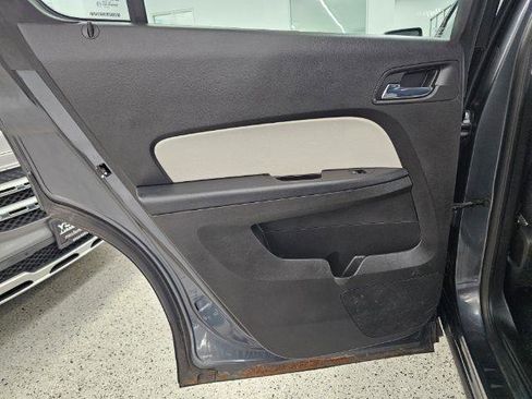 Used 2011 Chevrolet Equinox LS w/ Bluetooth Package image 22