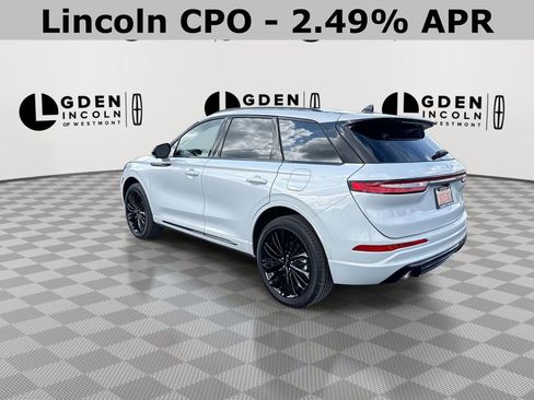 Used 2025 Lincoln Corsair Reserve w/ Equipment Group 202A image 6