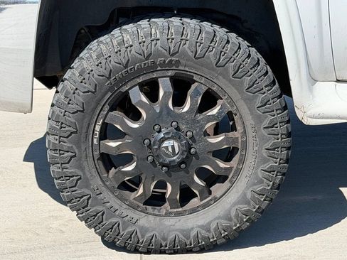 Used 2008 Chevrolet Silverado 3500 LTZ w/ EZ-Lift Tailgate Package AWD/4WD image 6