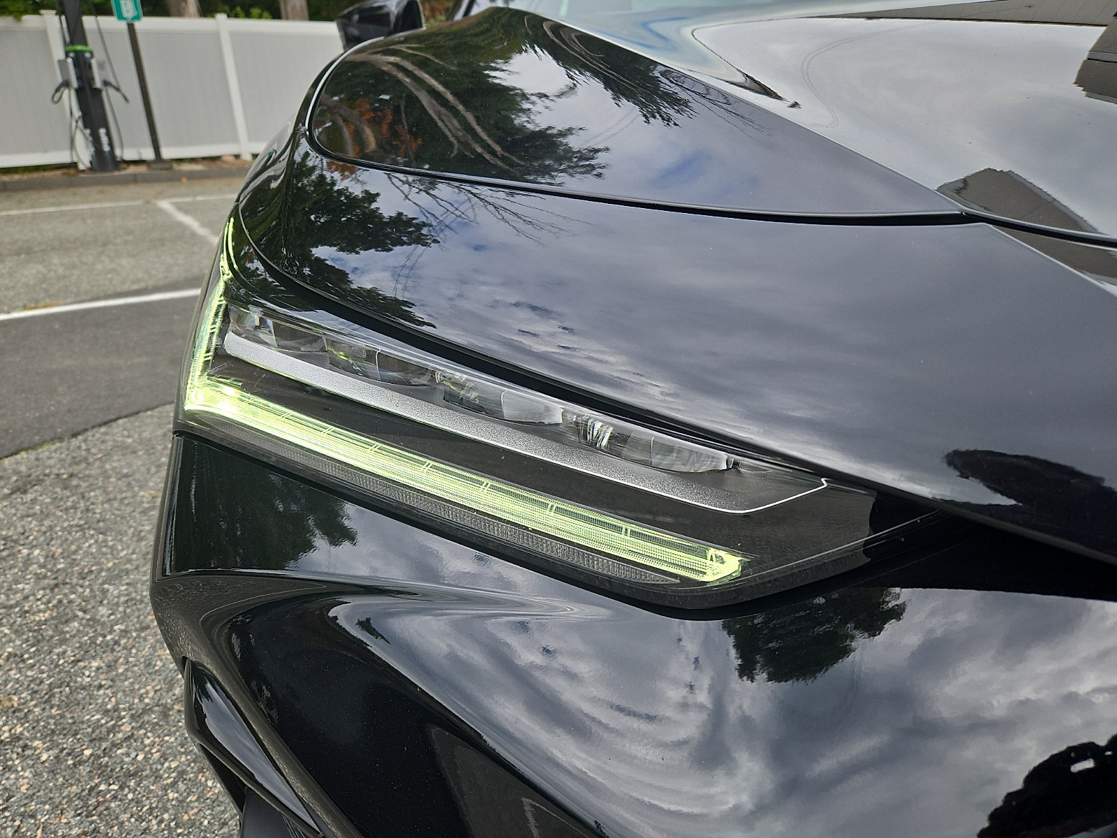 Used 2025 Acura TLX w/ A-SPEC Package AWD/4WD image 9