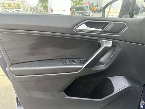 Used 2021 Volkswagen Tiguan SEL image 10
