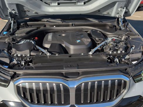 Used 2024 BMW 530i w/ M Sport Package image 34