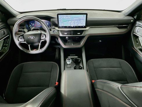 Used 2025 Ford Explorer ST AWD/4WD image 33