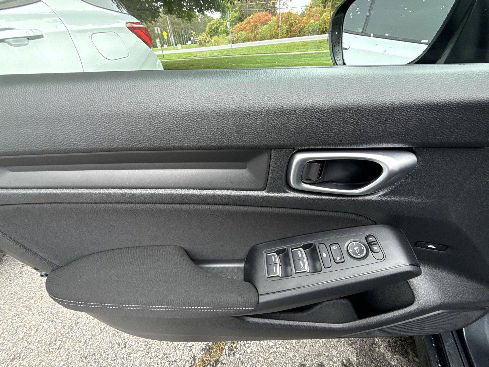 Used 2024 Honda Civic Sport image 7