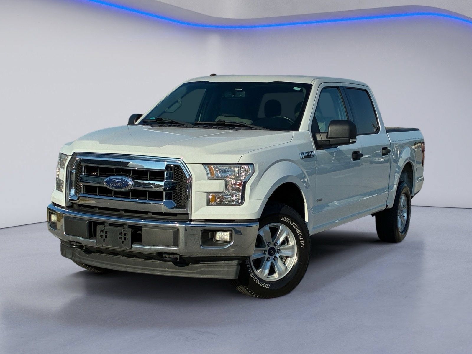 Used 2017 Ford F150 XLT w/ Equipment Group 301A Mid AWD/4WD image 2