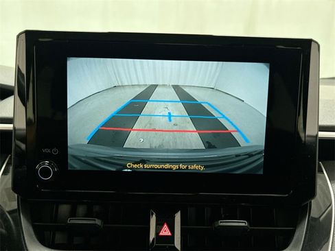 Used 2023 Toyota Corolla LE w/ Carpet Mat Package (TMS) image 15