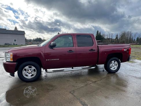 Used 2009 Chevrolet Silverado 1500 LT w/ Power Pack Plus image 3