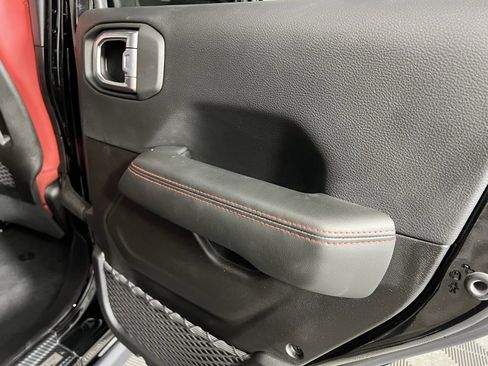 Used 2024 Jeep Wrangler Unlimited Rubicon 392 image 33