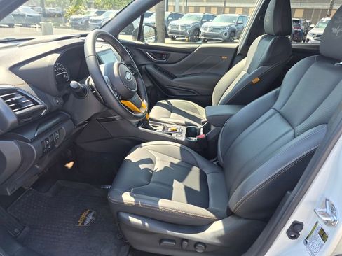 Used 2025 Subaru Forester Wilderness AWD/4WD image 13