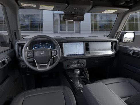 New 2026 Ford Bronco Badlands AWD/4WD image 9