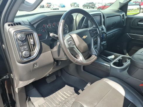 Certified 2019 Chevrolet Silverado 1500 LTZ w/ LTZ Premium Package AWD/4WD image 22