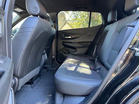 Used 2025 Buick Envista Preferred image 20