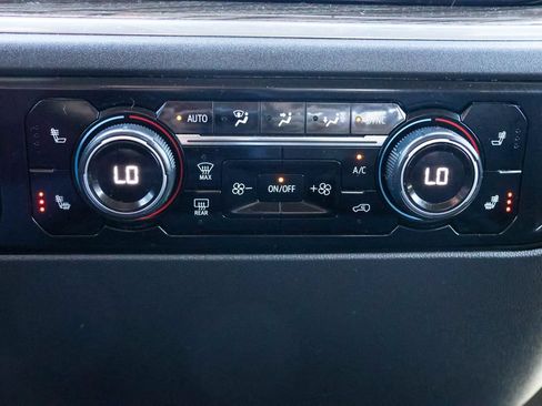 Used 2024 Chevrolet Silverado 1500 LT w/ Max Trailering Package RWD image 18
