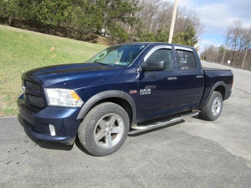 Used 2014 RAM 1500 Express image 7