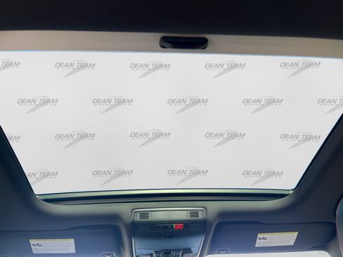 Certified 2023 Volkswagen Jetta GLI Autobahn w/ GLI Black Package FWD image 17