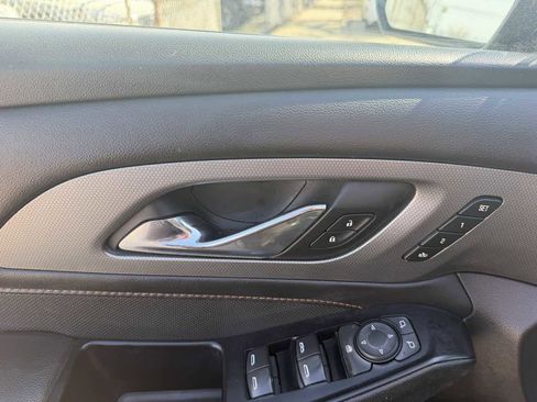 Used 2019 Chevrolet Traverse Premier w/ Redline Edition image 11