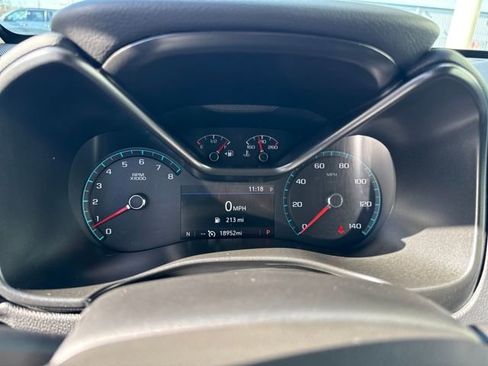 Used 2022 Chevrolet Colorado ZR2 image 14