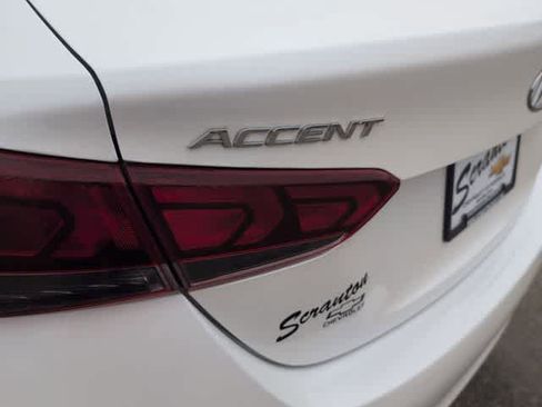 Used 2019 Hyundai Accent SE image 29