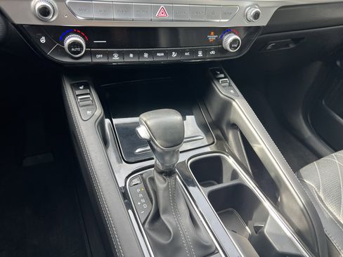 Used 2023 Kia Telluride EX X-Line image 31